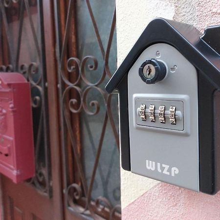 Centro Storico CagliariCasa Tipica Sarda Apartment Exterior foto