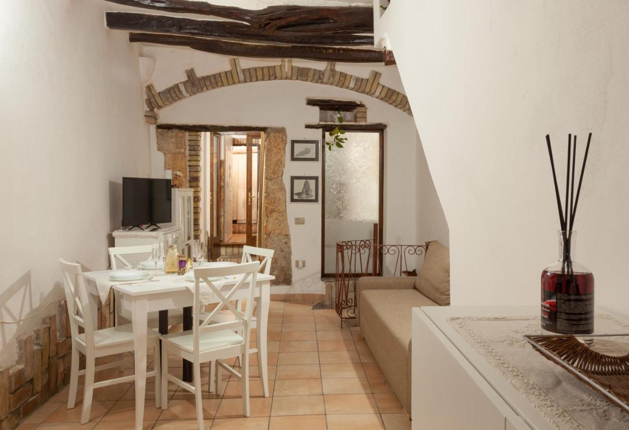 Centro Storico CagliariCasa Tipica Sarda Apartment Exterior foto